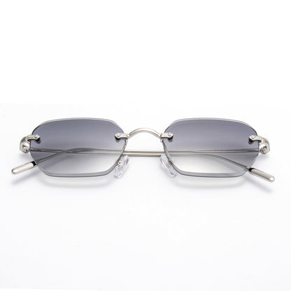 KAUS 01 sunglasses in Silver / Smoke Gradient, image 2 of 8