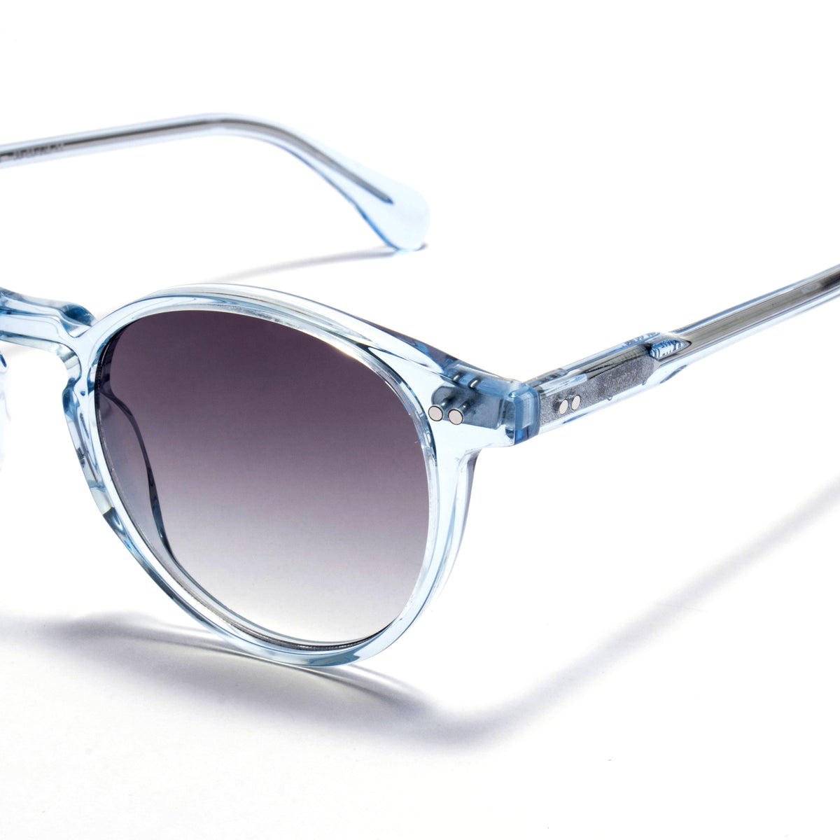 VEGA 01 sunglasses in Ice Blue / Smoke Gradient, image 5 of 8