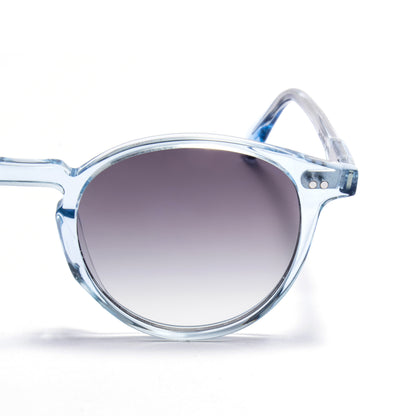 VEGA 01 sunglasses in Ice Blue / Smoke Gradient, image 6 of 8