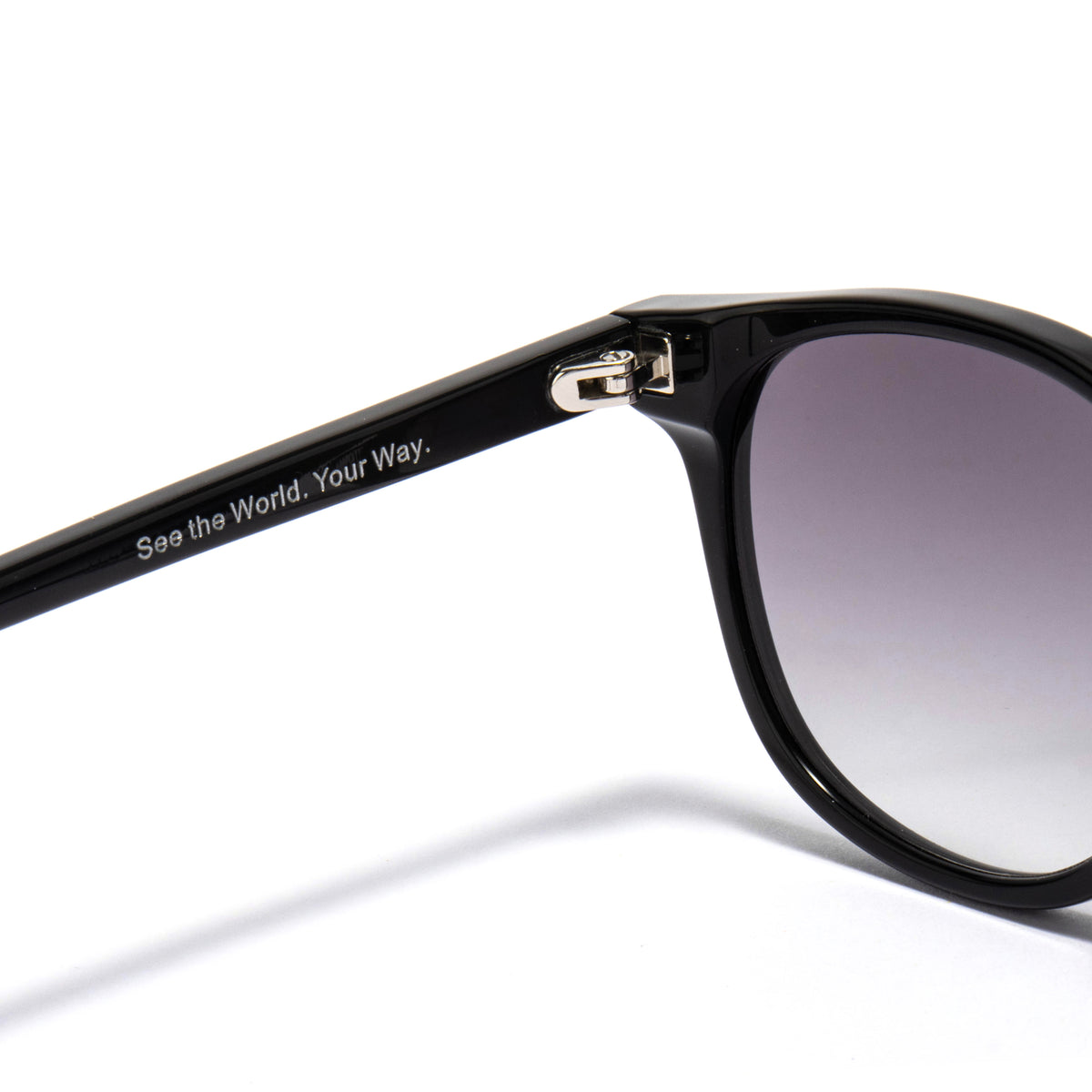MIRZAM 01 sunglasses in Black / Smoke Gradient, image 6 of 8