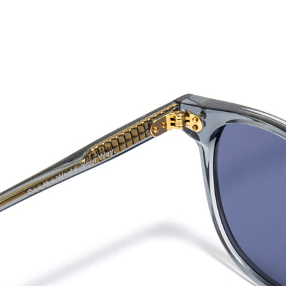 ALNILAM 01 sunglasses in Smoke Crystal / Blue Smoke, image 6 of 8